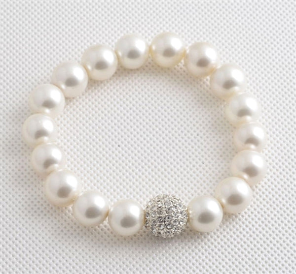 Navika White Pearl Bracelet adorned with Crystal Accent from Swarovski® Golf Ball